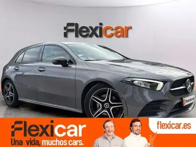 Usado Mercedes A180 AMG 116 CV (85 kW) 2019 Gris Berlina