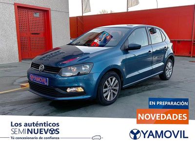 Usado VW Polo Advance 75 CV (55 kW) 2016 Azul Berlina