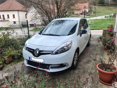 Blanco Usado 2016 Renault Scénic III Bose Edition Monovolumen | 9995 € (Un poco caro)