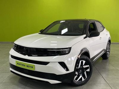 Usado Opel Mokka 146 CV (107 kW) 2025 Blanco SUV