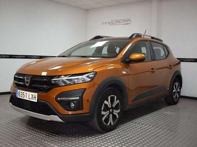 Usado Dacia Sandero Expression 91 CV (66 kW) 2022 Naranja Utilitario