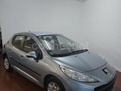 Azul Usado 2010 Peugeot 207 Berlina | 5600 € (Precio justo)