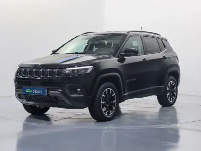 Usado Jeep Compass Trailhawk 179 CV (131 kW) 2023 Negro SUV