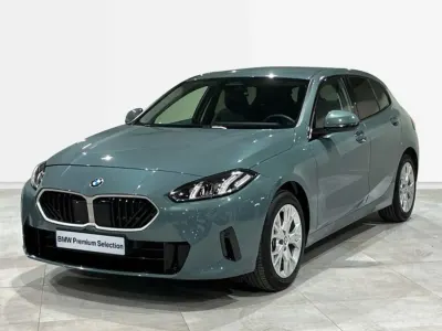 Usado BMW 120 Shadowline 178 CV (130 kW) 2024 Verde Utilitario