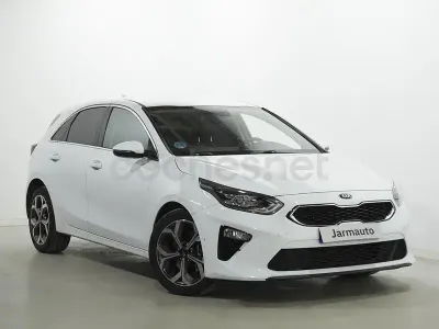 Usado Kia Ceed 120 CV (88 kW) 2021 Blanco Utilitario
