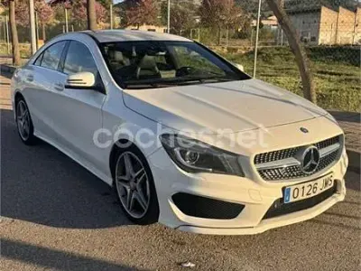 Occasion Mercedes CLA200 AMG line 136 PK (100 kW) 2016 Wit Sedan