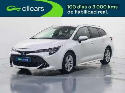 Usado Toyota Corolla Business Edition 122 CV (89 kW) 2022 Blanco Familiar