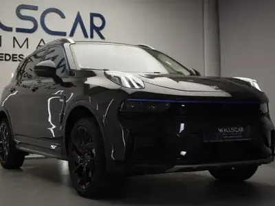 Usado Lynk & Co 01 261 CV (191 kW) 2022 Negro SUV