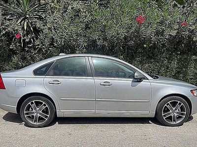 Usado Volvo S40 Business Edition 145 CV (106 kW) 2011 Gris / plata Berlina