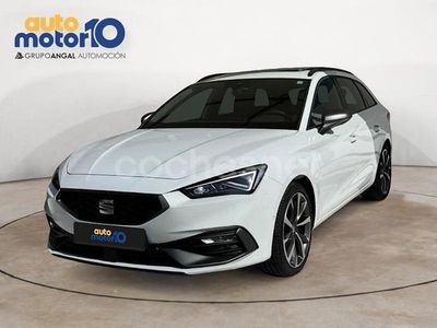 Blanco Usado 2022 Seat Leon FR Familiar | 23.900 € (Un poco caro)