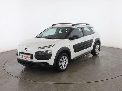 Usado Citroën C4 Feel 100 CV (73 kW) 2017 Blanco SUV