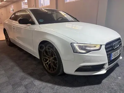 Usado Audi A5 Advanced 190 CV (139 kW) 2015 Blanco Coupe