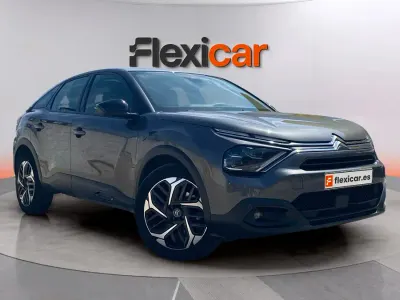 Usado Citroën C4 Feel 131 HP (96 kW) 2022 Cinzento Sedan