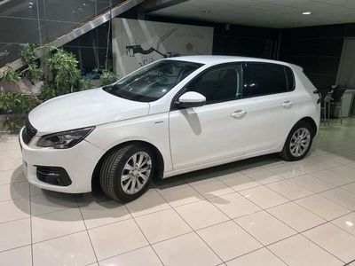 Usado Peugeot 308 Style 99 CV (72 kW) 2020 Blanco Utilitario