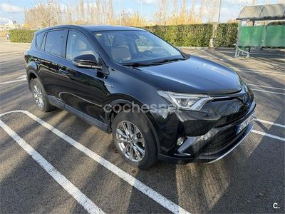 Negro Usado 2016 Toyota RAV4 Hybrid Executive SUV | 22.900 € (Un poco caro)