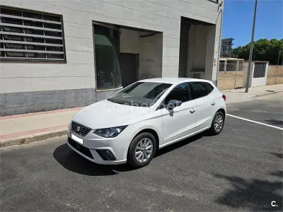 Usado Seat Ibiza XCELLENCE 90 CV (66 kW) 2018 Blanco Utilitario