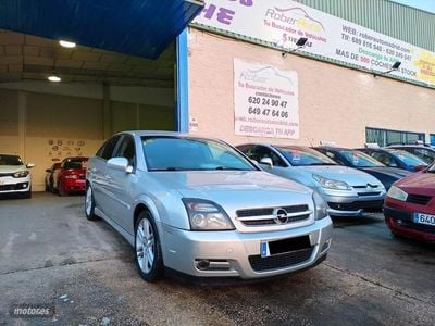 Usado Opel Vectra GTS 2003 Gris Berlina