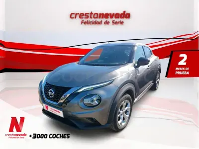 Usado Nissan Juke N-Connecta 114 CV (83 kW) 2021 Gris / plata SUV