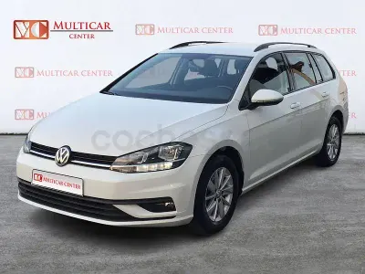 Usado VW Golf VII 115 CV (84 kW) 2019 Blanco Familiar