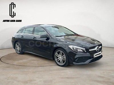 Usado Mercedes CLA200 Shooting Brake 136 CV (100 kW) 2017 Negro Familiar