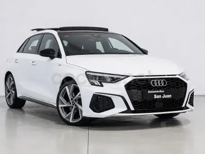 Usado Audi A3 Ambiente 150 CV (110 kW) 2021 Blanco Berlina