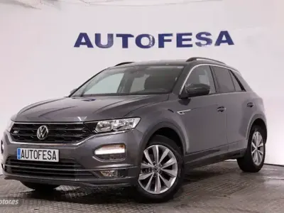 Usado VW T-Roc Advance 150 CV (110 kW) 2022 Gris SUV