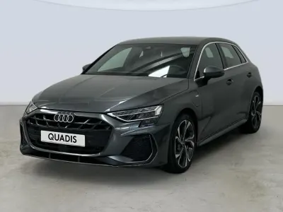 Usado Audi A3 Sportback e-tron S-Line 204 CV (150 kW) 2025 Gris Utilitario