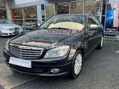 Usado Mercedes C220 Elegance 170 CV (125 kW) 2008 Negro Familiar
