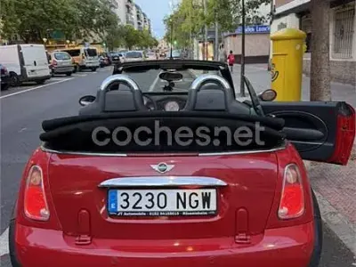 Usado Mini One Cabriolet 90 CV (66 kW) 2007 Rojo Descapotable