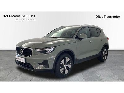Verde Usado 2025 Volvo XC40 Core SUV | 33.900 € (Caro)