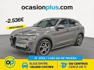 Gris / plata Usado 2022 Alfa Romeo Stelvio Sprint SUV | 27.900 € (Precio justo)