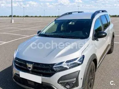 Usado Dacia Jogger Extreme 100 CV (73 kW) 2022 Blanco Monovolumen