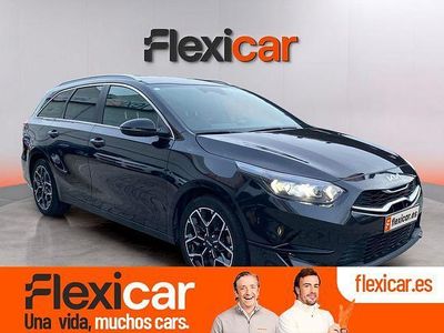 Usado Kia Ceed Style 100 CV (73 kW) 2025 Negro Utilitario