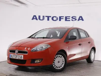 Używany Fiat Bravo Active 90 KM (66 kW) 2010 Czerwony Hatchback