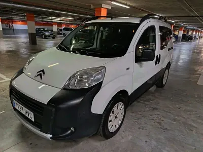 Usado Citroën Nemo XTR 75 CV (55 kW) 2014 Blanco Monovolumen