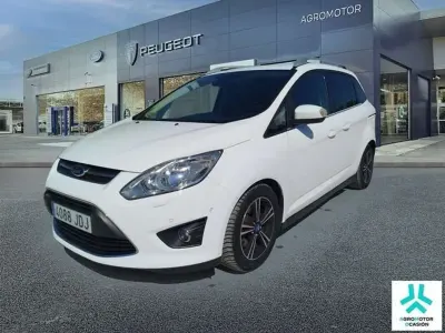 Usado Ford C-MAX S 125 CV (91 kW) 2015 Blanco Monovolumen