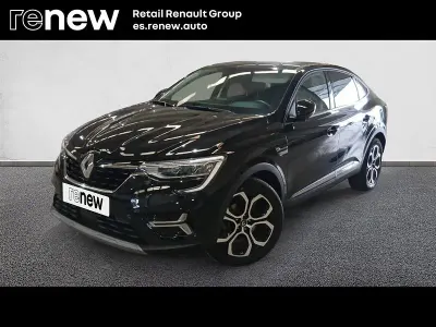 Usado Renault Arkana Zen 145 CV (106 kW) 2022 Negro SUV