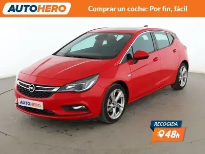 Usado Opel Astra Dynamic 125 CV (91 kW) 2016 Rojo