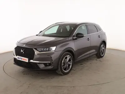 Usado DS Automobiles DS7 Crossback So Chic 180 CV (132 kW) 2020 Gris SUV