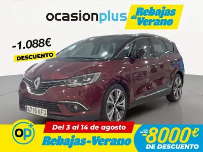 Usado Renault Grand Scénic IV Zen 130 CV (95 kW) 2017 Rojo Monovolumen