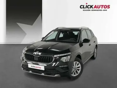 Usado Skoda Kamiq Selection 116 CV (85 kW) 2025 Negro SUV