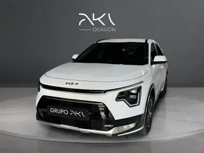 Usado Kia Niro 141 CV (103 kW) 2023 Blanco SUV