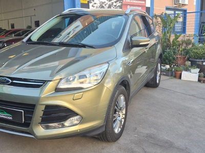 Używany Ford Kuga Titanium 163 KM (119 kW) 2014 Żółty SUV