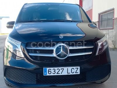 Mercedes V220