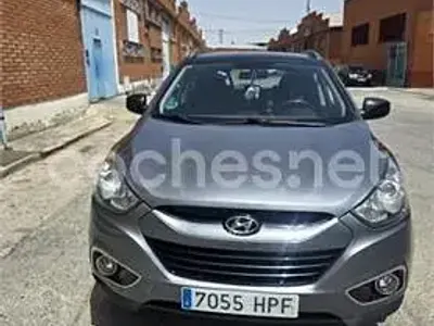 Usado Hyundai ix35 135 CV (99 kW) 2013 Gris / plata SUV