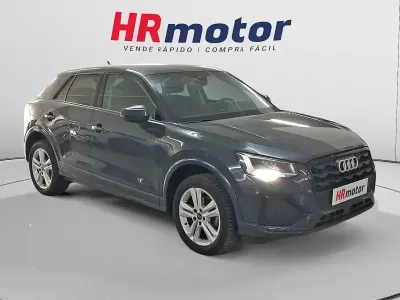 Usado Audi Q2 Advanced 150 CV (110 kW) 2023 Gris SUV