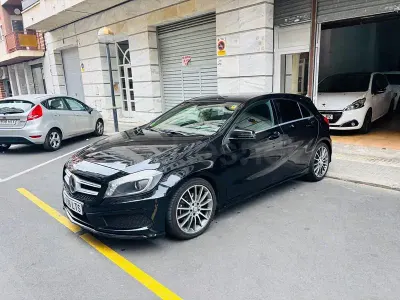 Begagnad Mercedes A200