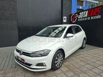 Usado VW Polo Advance 95 CV (69 kW) 2018 Blanco Utilitario