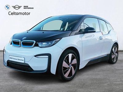 Usado BMW i3 Comfort Edition 125 kW (170 CV) 2019 Pintura sólida capparisweiß con acentuación bmw i blau Utilitario