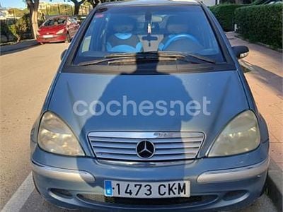 Usado Mercedes A140 Elegance 82 CV (60 kW) 2003 Gris / plata Monovolumen
